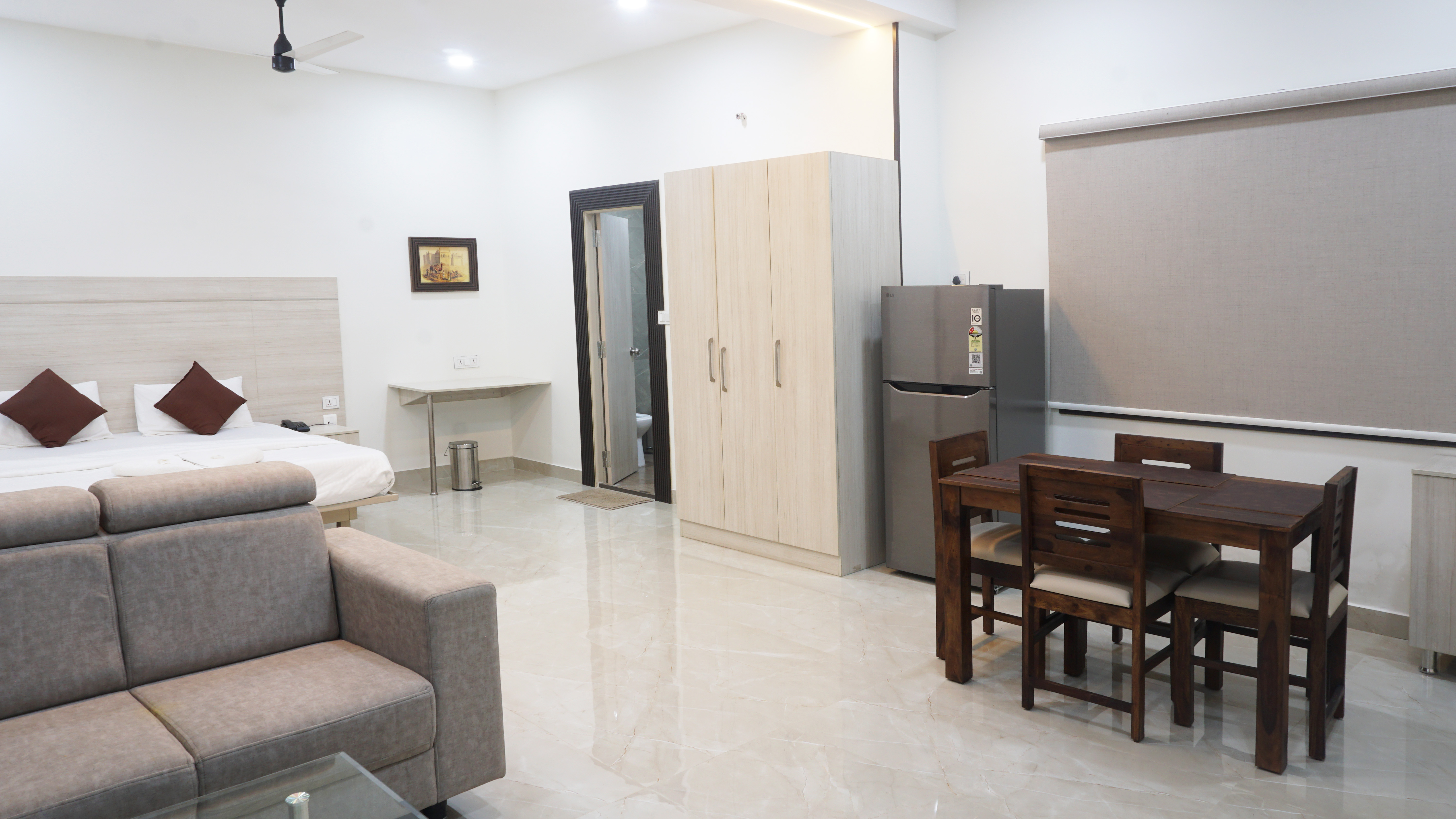 Suite Room 2 - Kodali Guest Suites